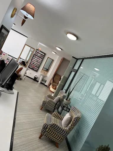 Divine Hair & Nail Salon